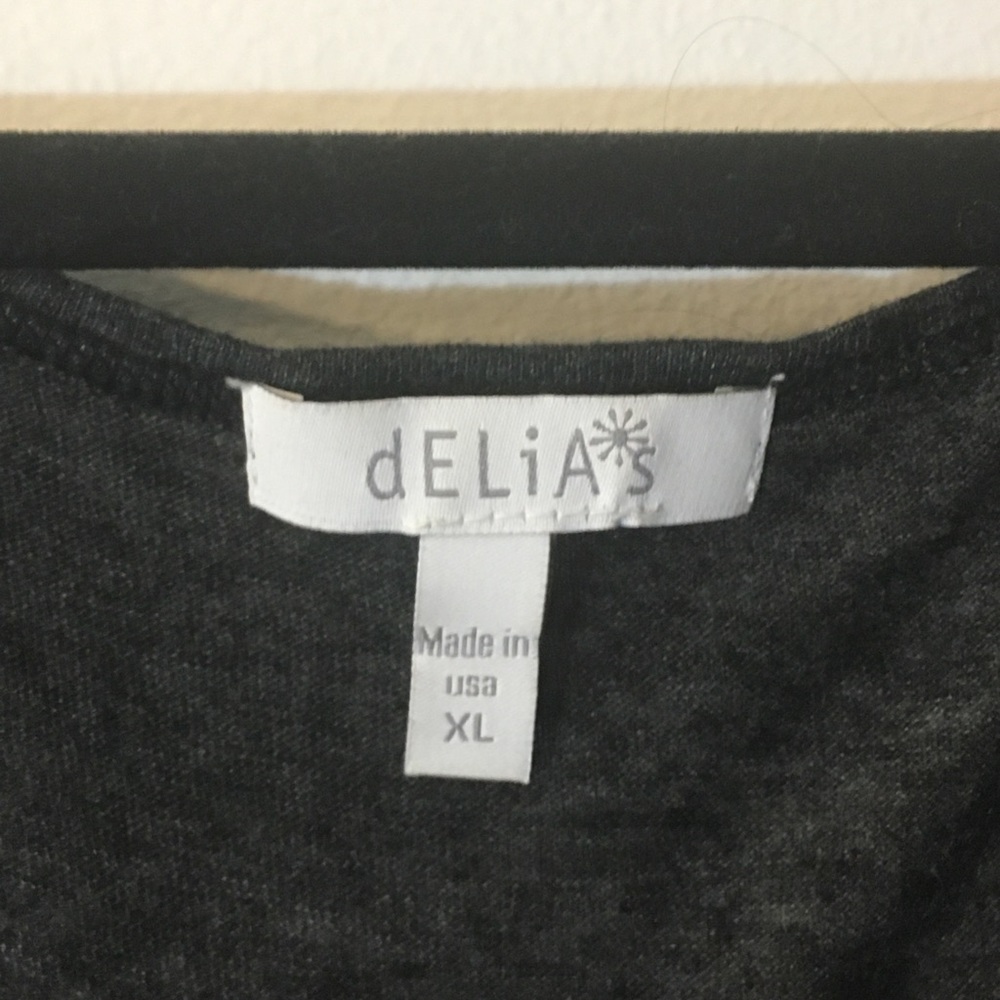 NWOT original delias graphic tank - Picture 2 of 2